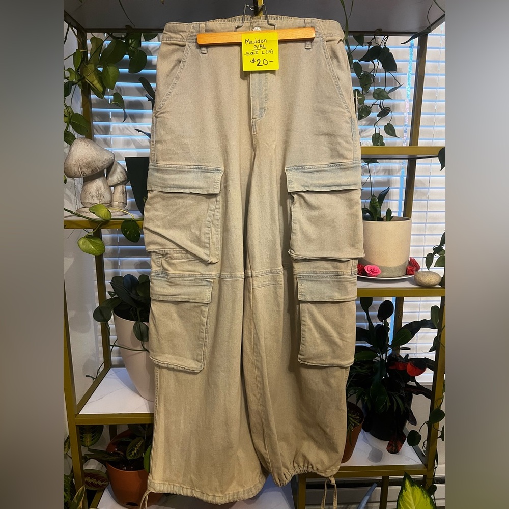 Madden Girl High Rise Tan & Blue Cargo Jeans